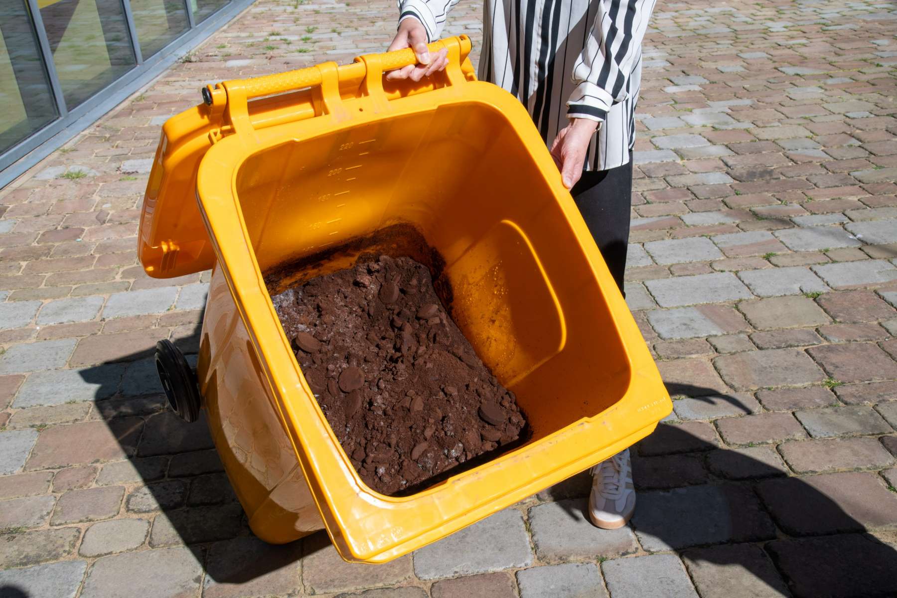 260402 Coffee Bin 3