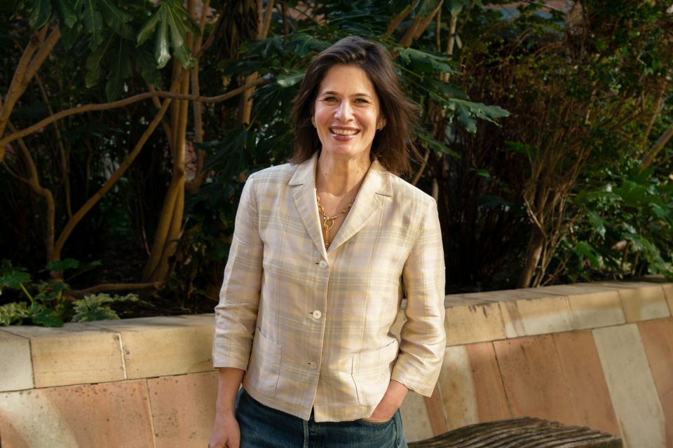 Team Isabella West 1 2400