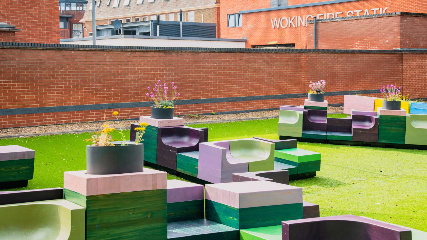 Woking Benchscape Modular Furniture Design Jarrell 30